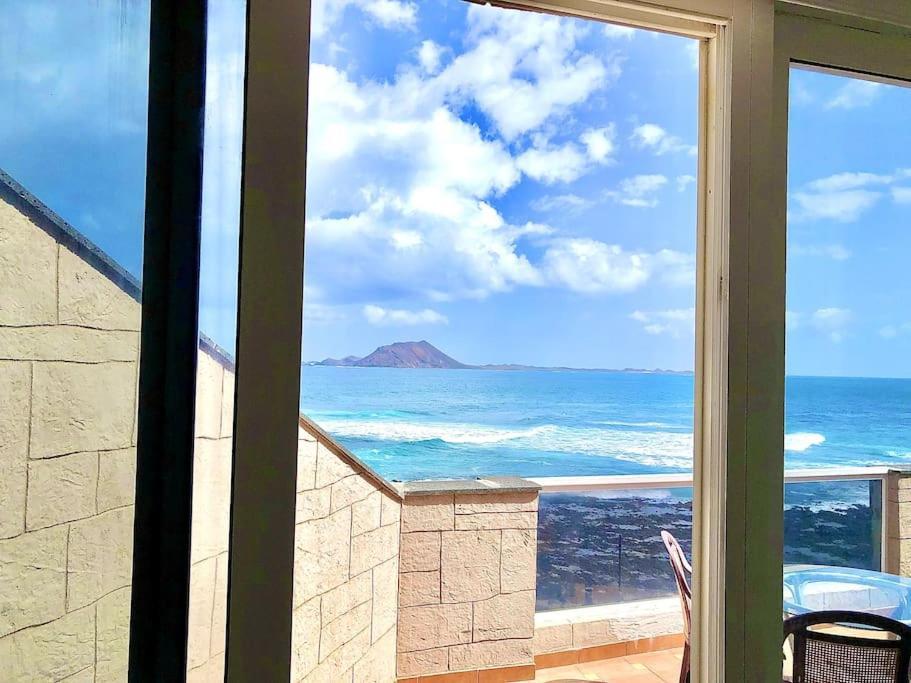 Precioso Atico Con Vistas Espectaculares. Apartamento Corralejo Exterior foto