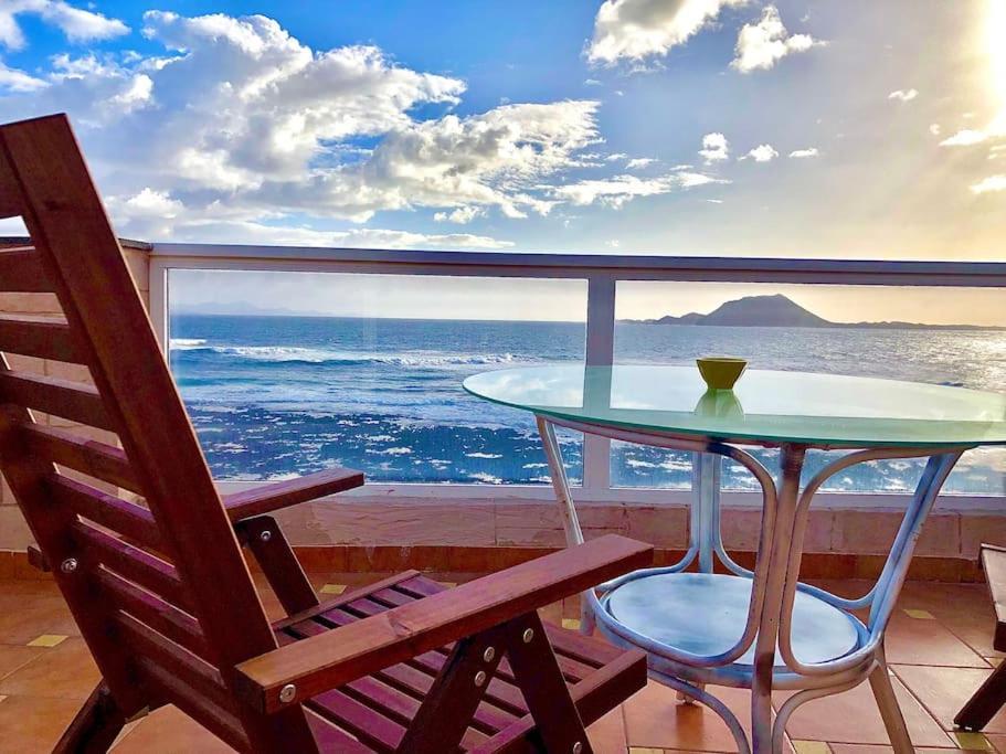 Precioso Atico Con Vistas Espectaculares. Apartamento Corralejo Exterior foto